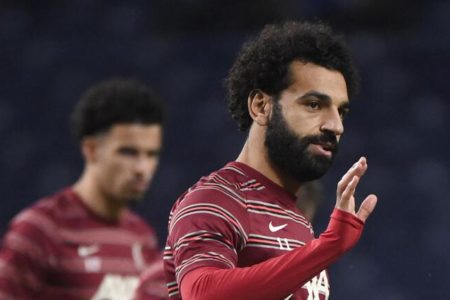 هل يبقى “الفرعون” مع ليفربول؟ صلاح يحبس انفاس معجبيه ببريطانيا