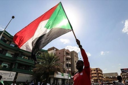 لجنة أطباء السودان المركزية تعلن عن ٢٨ اصابة في  موكب الخميس  من بينها اصابتين بالرصاص الحي