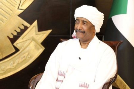 اكثر من ستة اشهر مرت على إنقلاب البرهان وضعت اقتصاد السودان على حافة الانهيار وفتحت الباب لعودة النظام البائد للسلطة