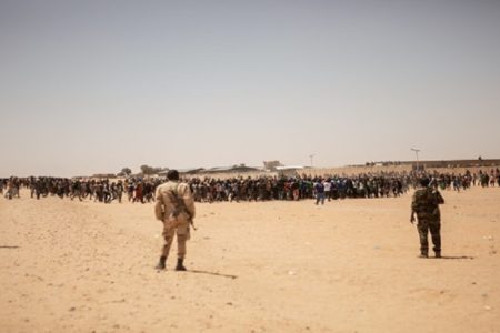 مصر ترسل أسلحة ثقيلة ومدرعات للنيجر لمحاربة الحركات الجهادية في الساحل