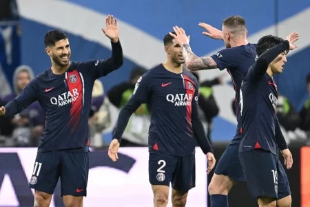 الدوري الفرنسي: باريس سان جرمان يحقق تعادلا مخيبا أمام لوهافر ويؤجل حسم اللقب 12 في تاريخه