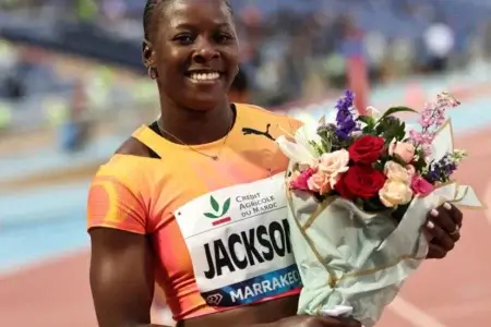 أولمبياد باريس: الجامايكية جاكسون تضمن فرصة محاولة الفوز بثنائية 100-200 م