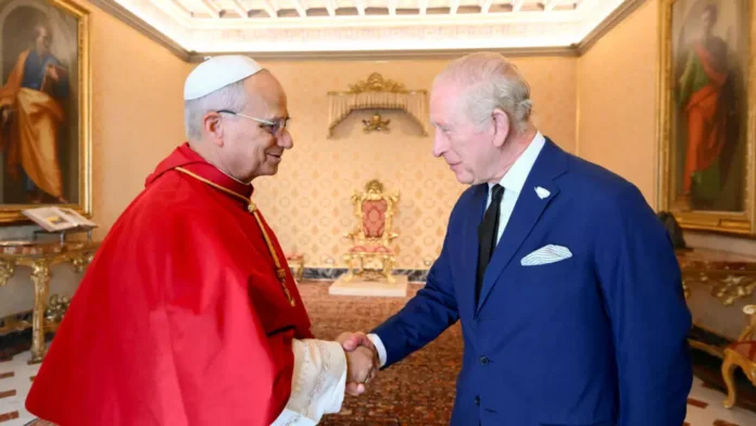 2025-10-23T095608Z-339892738-RC2LHHA5Z867-RTRMADP-3-BRITAIN-ROYALS-VATICAN